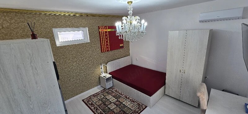 Eroii Revolutiei, Giurgiului, 5 min. de metrou, in vila, tv, ac, totul nou