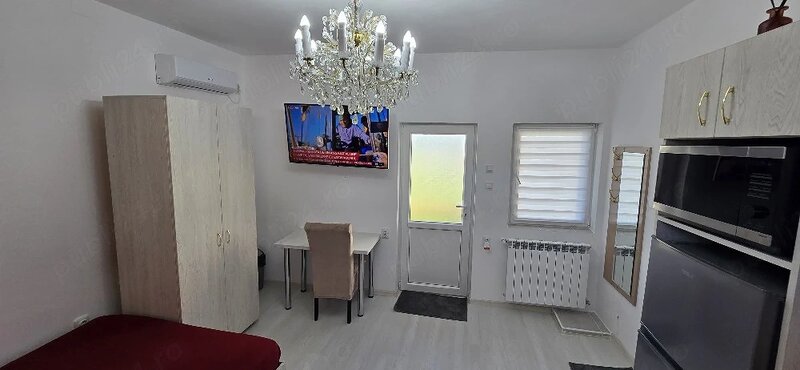 Eroii Revolutiei, Giurgiului, 5 min. de metrou, in vila, tv, ac, totul nou